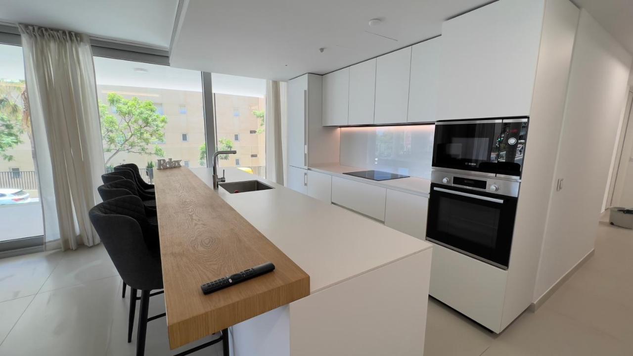 فوينخيرولا 2Bedroom Beach Front Unit Wave Collection المظهر الخارجي الصورة